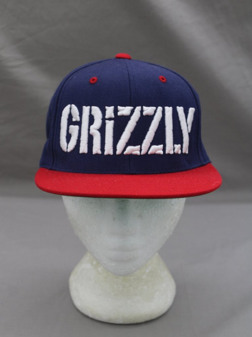 Snpback Hat - Grizzly Grip Tape x Starter - Adult Snapback